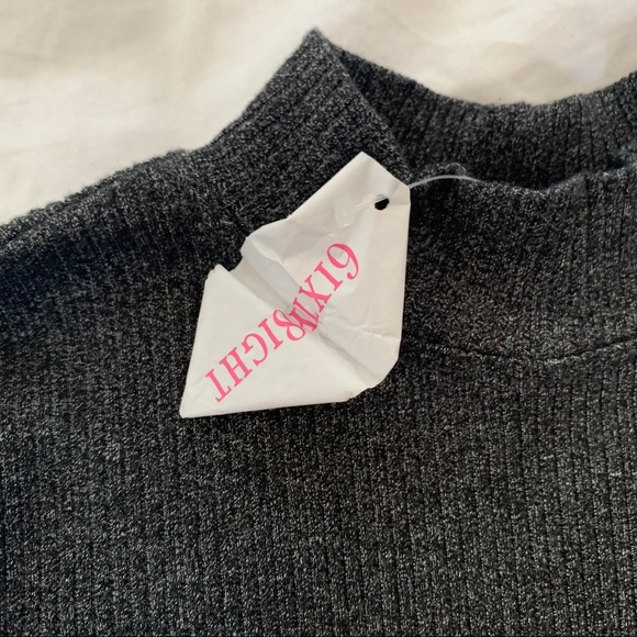 2 for $20 6ixty8ight mock neck ribbed crop top - Picture 2 of 6